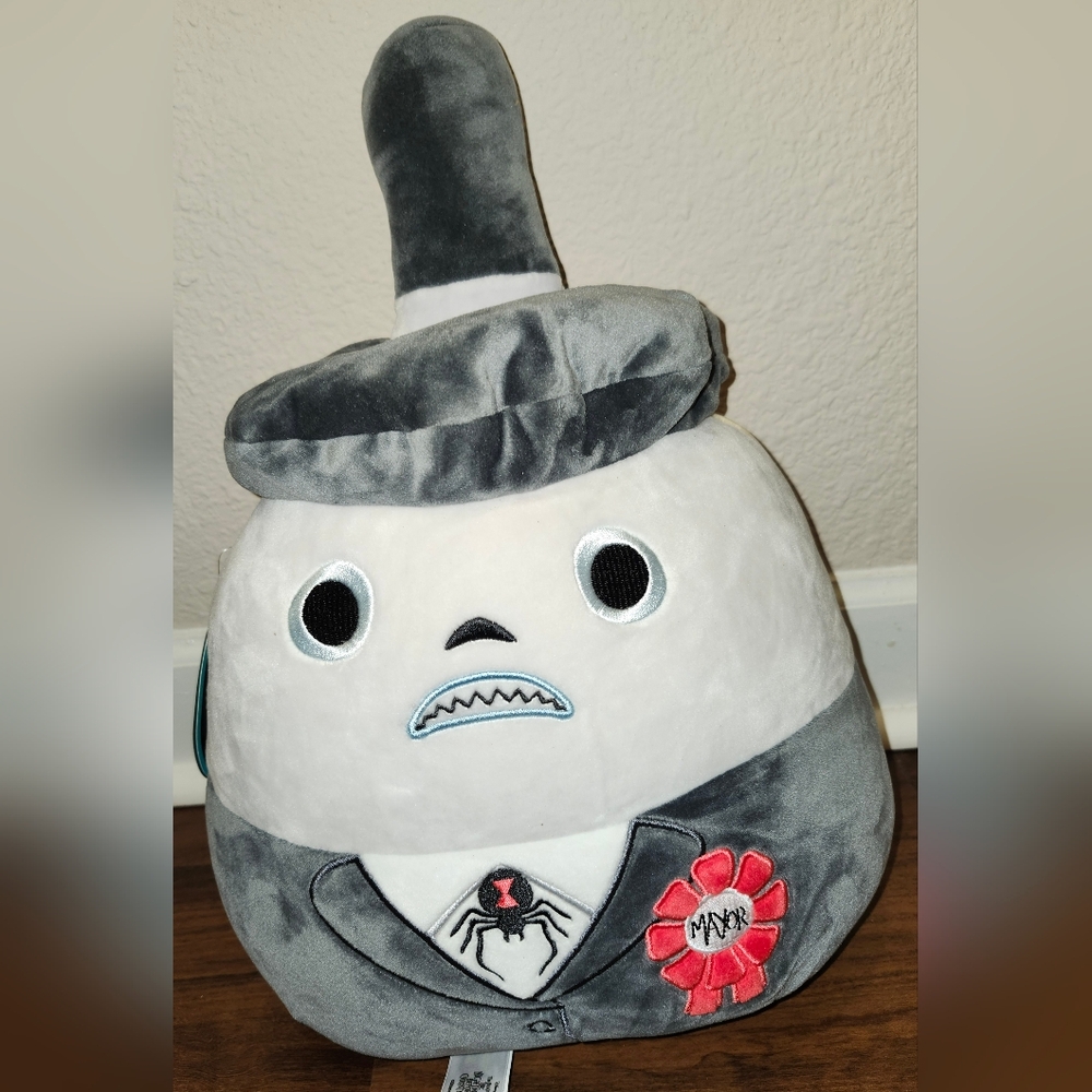 NWT 18" (from botttom to top of hat) Two Faced Mayor Squishmallow from NBC - Picture 2 of 6